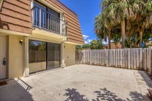 2414 24th Court, Jupiter, FL 33477 - MLS#R11161329