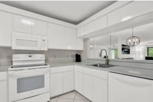 115 Bamboo Road 205, Palm Beach Shores, Fl 33404, Palm Beach Shores