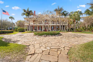 2515 Indian River Drive, Fort Pierce, FL 34946 - MLS#R11161385