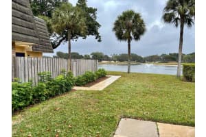 2435 24th Way, West Palm Beach, FL 33407 - MLS#R11161417