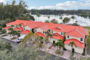 4065 Crystal Lake Drive, Deerfield Beach, FL 33064 - MLS#R11161420