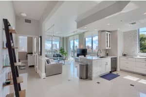 300 Australian Avenue, West Palm Beach, FL 33401 - MLS#R11161531