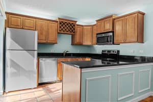 110 1st Terrace, Palm Beach Gardens, FL 33418 - MLS#R11161535