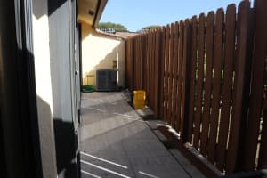 403 Springdale Circle, Palm Springs, FL 33461 - MLS#R11161597