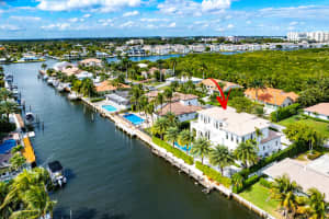 19 Harbour Drive, Ocean Ridge, FL 33435 - MLS#R11161605