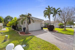 333 Coconut Key Way, Port Saint Lucie, FL 34986 - MLS#R11161609