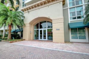 625 Casa Loma Boulevard, Boynton Beach, FL 33435 - MLS#R11161642