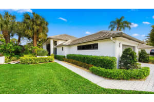 1140 Sand Drift Way, West Palm Beach, FL 33411 - MLS#R11161657