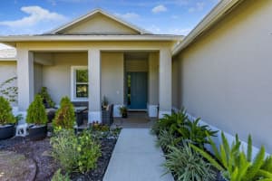 4037 Mcintosh Street, Port Saint Lucie, FL 34953 - MLS#R11161674