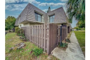 1913 Congress Avenue, West Palm Beach, FL 33401 - MLS#R11161680