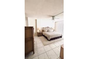 1849 Ocean Drive Drive, Hallandale Beach, FL 33009 - MLS#R11161684