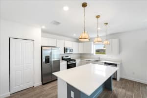 6338 Windwood Way, Jensen Beach, FL 34957 Sold 04/09/26