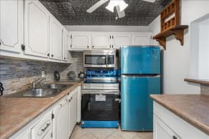 98 Cambridge E, West Palm Beach, FL 33417, West Palm Beach, FL 33417 - MLS#R11161737