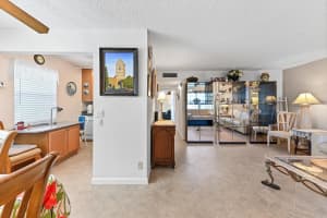 420 Burgundy I, Delray Beach, FL 33484, Delray Beach, FL 33484 - MLS#R11161770