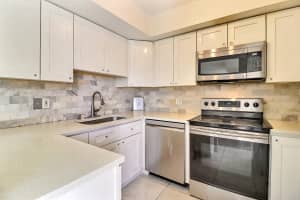 3935 Village Drive, Delray Beach, FL 33445 - MLS#R11161773