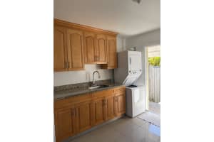 1225 J Street, Lake Worth Beach, FL 33460 - MLS#R11161809