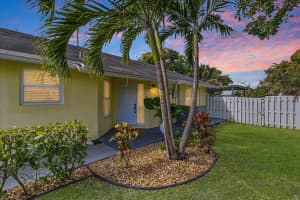 901 111th Way, Davie, FL 33324 - MLS#R11161864