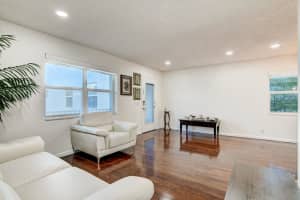 42 Burgundy A, Delray Beach, FL 33484, Delray Beach, FL 33484 - MLS#R11161870