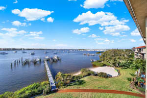 624 Saint Lucie Crescent, Stuart, FL 34994 - MLS#R11161925