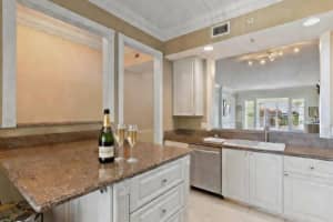 6 Harbour Isle Drive, Fort Pierce, FL 34949 - MLS#R11161964