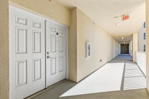 2801 Ridgewood Avenue, South Daytona, FL 32119 - MLS#R11162008