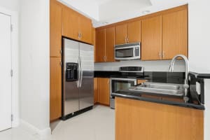 701 Olive Avenue, West Palm Beach, FL 33401 - MLS#R11162018