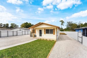 5923 Mango Road, West Palm Beach, FL 33413 - MLS#R11162021