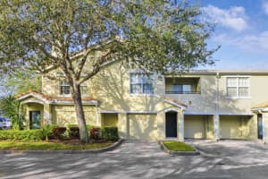 154 Peacock Boulevard, Port Saint Lucie, FL 34986 Sold 04/07/26