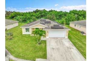 6412 Las Palmas Way, Port Saint Lucie, FL 34952 - MLS#R11162064