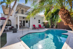 137 Edgewood Drive, West Palm Beach, FL 33405 - MLS#R11162124