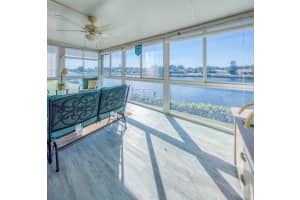 1720 20th Street, Delray Beach, FL 33445 - MLS#R11162161