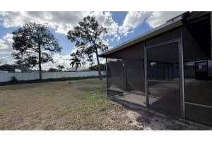 172 Crescent Avenue, Port Saint Lucie, FL 34984 - MLS#R11162203