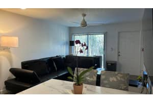 606 Executive Center Drive 5201, West Palm Beach, FL 33401, West Palm Beach, FL 33401 - MLS#R11162227