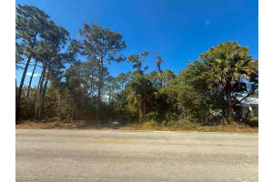 5805 Eastwood Drive, Fort Pierce, FL 34951 Sold 03/24/26