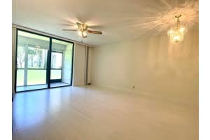 5130 Las Verdes Circle, Delray Beach, FL 33484 - MLS#R11162307