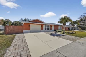 273 Orchard Street, Port Saint Lucie, FL 34983 - MLS#R11162319