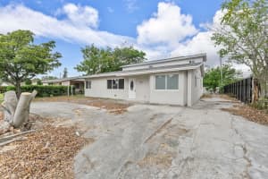 1451 5th Avenue, Deerfield Beach, FL 33441 - MLS#R11162335