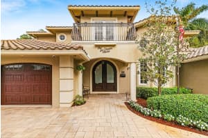 228 Orange Tree Drive, Atlantis, FL 33462 - MLS#R11162336