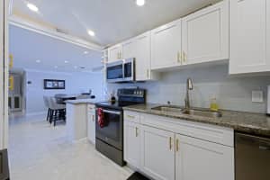 5600 Flagler Drive, West Palm Beach, FL 33407 - MLS#R11162387