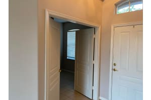 546 Waverly Circle, Port Saint Lucie, FL 34983 - MLS#R11162394