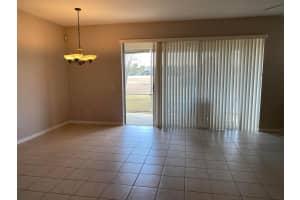 546 Waverly Circle, Port Saint Lucie, FL 34983 - MLS#R11162394