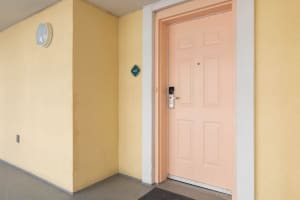 200 Ocean Crest Drive, Palm Coast, FL 32137 - MLS#R11162424