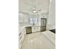 300 Croton Avenue, Lantana, FL 33462 - MLS#R11162470