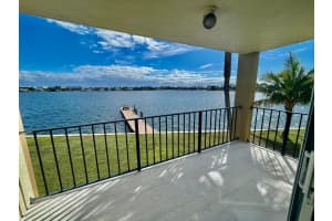 300 Croton Avenue, Lantana, FL 33462 - MLS#R11162470