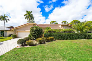 5104 Pineview Circle, Delray Beach, FL 33445 - MLS#R11162498