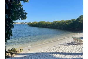 900 Scotia Drive 102, Hypoluxo, Fl 33462, Hypoluxo