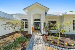 8888 Fishermans Wharf Drive, Stuart, FL 34997 - MLS#R11162530