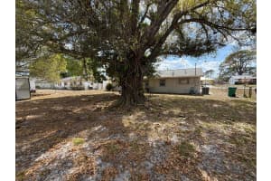 307 Essex Drive, Fort Pierce, FL 34946 - MLS#R11162571
