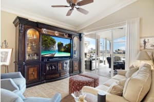 356 Breezy Point Loop, Port Saint Lucie, FL 34986 - MLS#R11162613