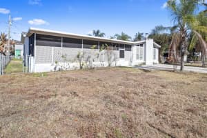 2671 Janet Street, Stuart, FL 34997 - MLS#R11162617